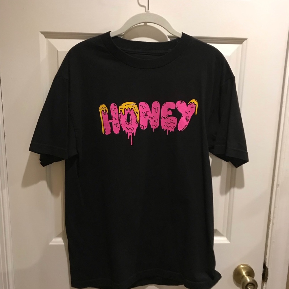 Honey tee shirt